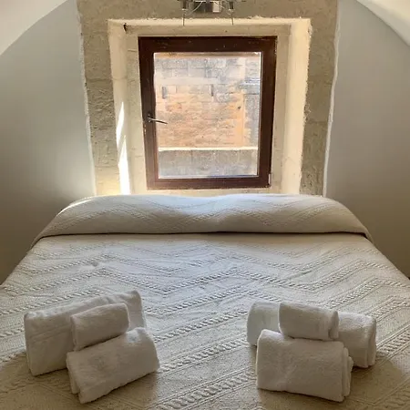 4 Balconi Suites-luxury Bed & Breakfast