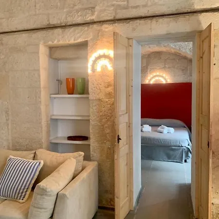 4 Balconi Suites-luxury Bed & Breakfast