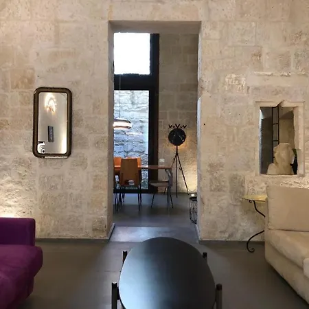 4 Balconi Suites-luxury Bed and Breakfast Λέτσε